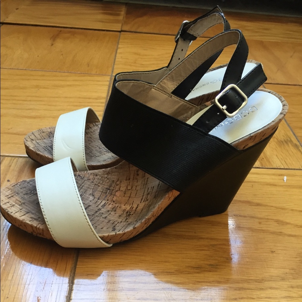 BCBG black & white heeled wedges